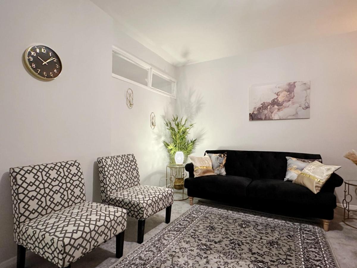 Zoey Place Near Thames River - 2 Double Beds, 1 Single Bed, Spacious, Ideal For Families 伦敦 外观 照片